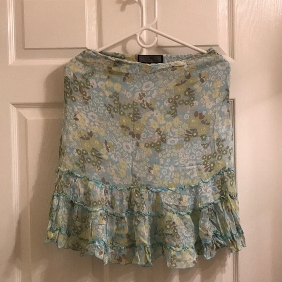 💖Allure Noir Women Skirt - Picture 1 of 7